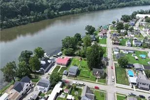 410 Wayne St, Roscoe, PA 15477 - Photo 32