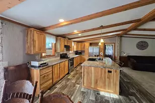719 Bend Rd, Lackawannock Township, PA 16142 - Photo 6