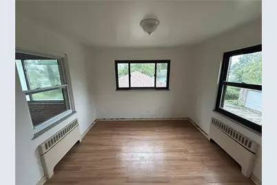 6944 Shannon Rd, Verona, PA 15147 - Photo 10