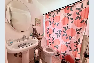 1177 Cascade Dr, Homestead, PA 15120 - Photo 10
