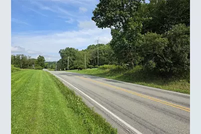 168 Dinnerbell Rd, Penn Township, PA 16001 - Photo 2