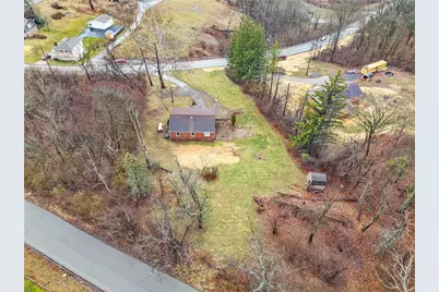 134 Baldwin Rd, Collier Township, PA 15106 - Photo 4