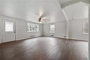 134 Baldwin Rd, Collier Township, PA 15106 - Photo 8