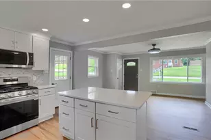 18 Longvue Cir, Economy, PA 15003 - Photo 16