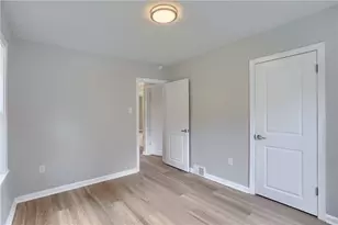 18 Longvue Cir, Economy, PA 15003 - Photo 24