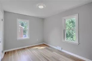18 Longvue Cir, Economy, PA 15003 - Photo 14