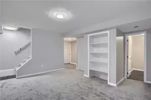 18 Longvue Cir, Economy, PA 15003 - Photo 26