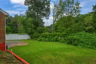 18 Longvue Cir, Economy, PA 15003 - Photo 32