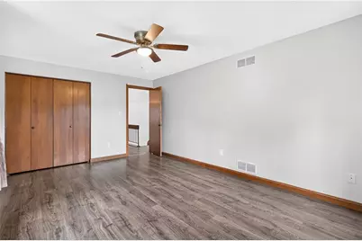267 Kinvara Dr, Ross Twp, PA 15237 - Photo 32