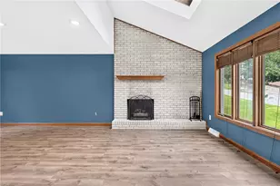 267 Kinvara Dr, Ross Twp, PA 15237 - Photo 4
