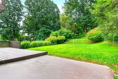 267 Kinvara Dr, Ross Twp, PA 15237 - Photo 38