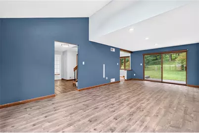 267 Kinvara Dr, Ross Twp, PA 15237 - Photo 6