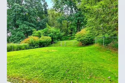 267 Kinvara Dr, Ross Twp, PA 15237 - Photo 40