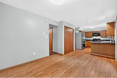 267 Kinvara Dr, Ross Twp, PA 15237 - Photo 10