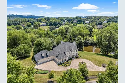 108 Carriage Hill Drive, Adams Township, PA 16046 - Photo 4