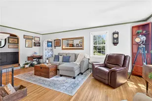 720 Summit St, Coraopolis, PA 15108 - Photo 6
