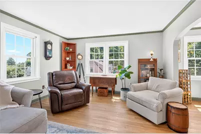720 Summit St, Coraopolis, PA 15108 - Photo 4