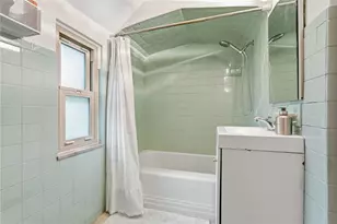 1805 McNary Blvd, Pittsburgh, PA 15221 - Photo 24