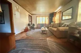 2401 N Mercer St, Neshannock Township, PA 16105 - Photo 8