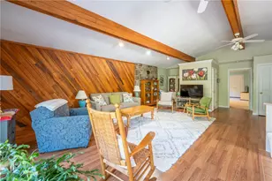 226 Antique Ln, Unity Township, PA 15650 - Photo 8
