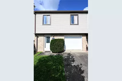 105 Williamsburg Dr, Elizabeth Twp/Boro, PA 15037 - Photo 1