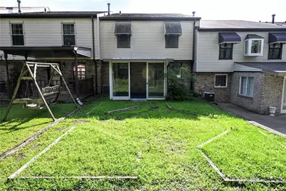 105 Williamsburg Dr, Elizabeth Twp/Boro, PA 15037 - Photo 6