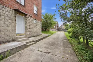 2960 Churchview Ave, Pittsburgh, PA 15227 - Photo 4