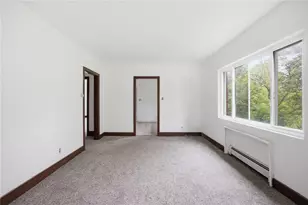 2960 Churchview Ave, Pittsburgh, PA 15227 - Photo 8