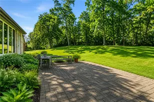 209 Pleasant View Ct, Jefferson Hills, PA 15025 - Photo 44