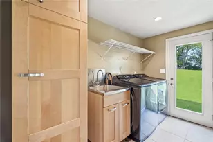 209 Pleasant View Ct, Jefferson Hills, PA 15025 - Photo 16