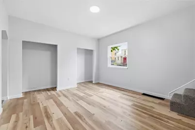 220 E 15th Street, Homestead, PA 15120 - Photo 2