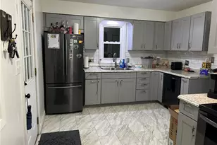 805 S Scotland Ln, Union Township, PA 16101 - Photo 2