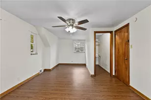 921 Athalia Ave, Monessen, PA 15062 - Photo 14