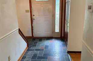121 Knoll Dr, Pittsburgh, PA 15147 - Photo 12