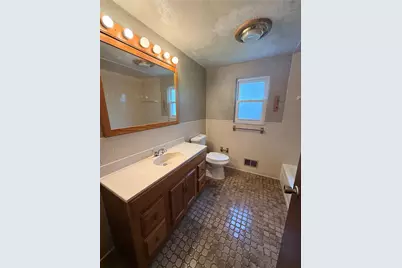 121 Knoll Dr, Pittsburgh, PA 15147 - Photo 12