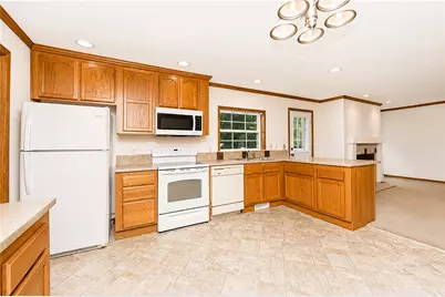 1301 Shenango Rd, Big Beaver, PA 16115 - Photo 12