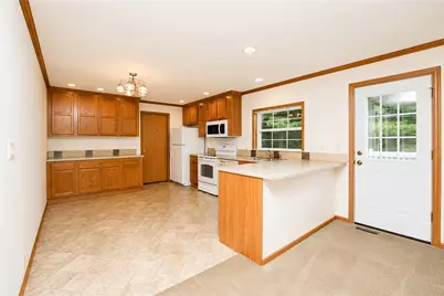1301 Shenango Rd, Big Beaver, PA 16115 - Photo 14
