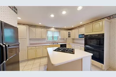 240 William Dr, North Strabane, PA 15317 - Photo 4