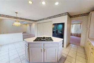 240 William Dr, North Strabane, PA 15317 - Photo 8