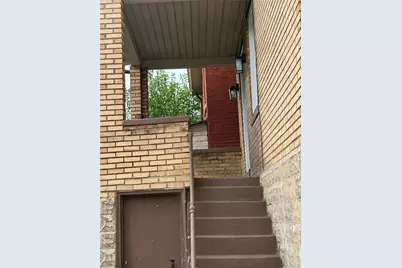 209 Clay St, Pittsburgh, PA 15215 - Photo 2