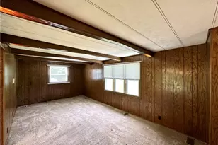 810 Alborn Ave, Shenango Township, PA 16101 - Photo 14