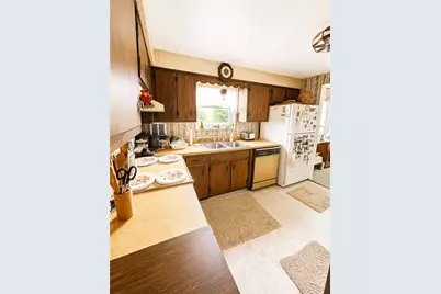 124 Tanglewood Dr, Middlesex Township, PA 16059 - Photo 14