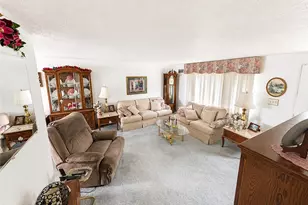 124 Tanglewood Dr, Middlesex Township, PA 16059 - Photo 10