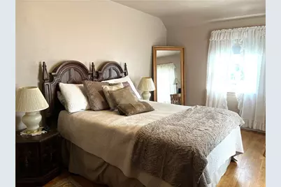 2207 Delaware Ave, New Castle, PA 16105 - Photo 16