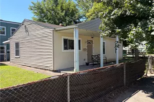 216 Halcomb Ave, Clairton, PA 15025 - Photo 1