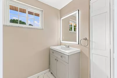 779 Darlington St, Collier Township, PA 15106 - Photo 16