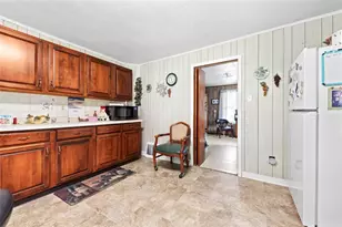 210 Brown St, Brownsville, PA 15417 - Photo 4