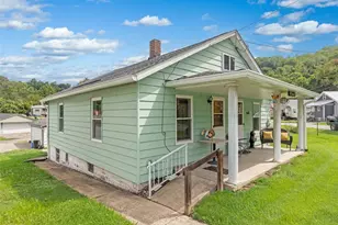210 Brown St, Brownsville, PA 15417 - Photo 2