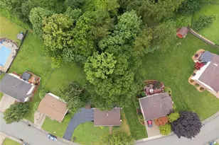 454 Rosanne Dr, Pittsburgh, PA 15147 - Photo 28