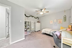 454 Rosanne Dr, Pittsburgh, PA 15147 - Photo 16